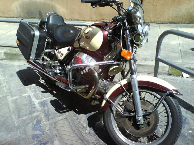 Guzzi JC DSC00921.jpg